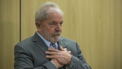 Lula mandou indireta para Carlos e Jair Bolsonaro Foto: Marlene Bergamo/Folhapress