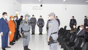 Cerimônia de passagem de comando
