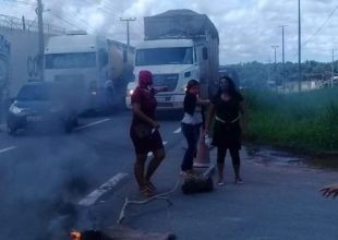 Manifestação em frente ao presídio