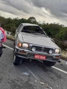 Veículo ficou destruído