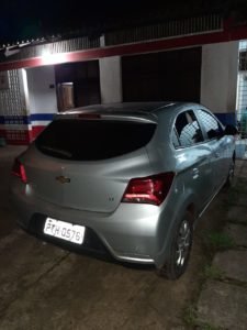 Veículo em que o suspeito estava