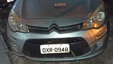 Veículo recuperado pela polícia