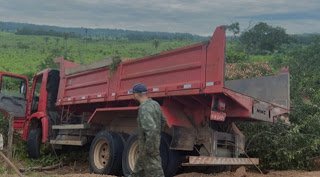 Veículos estão avaliados em mais de R$ 200. 000,00