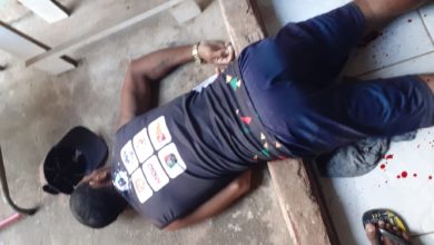 Vítima estava na porta de casa quando foi assassinado