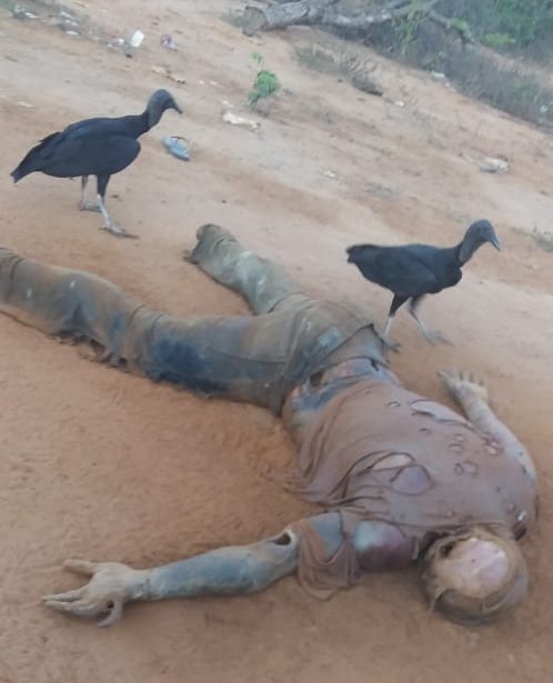 Corpo de homem é encontrado no lixão