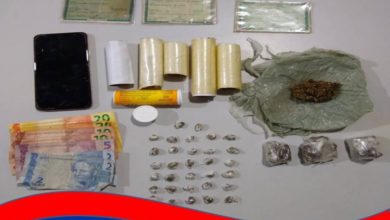 Entorpecente e dinheiro apreendidos