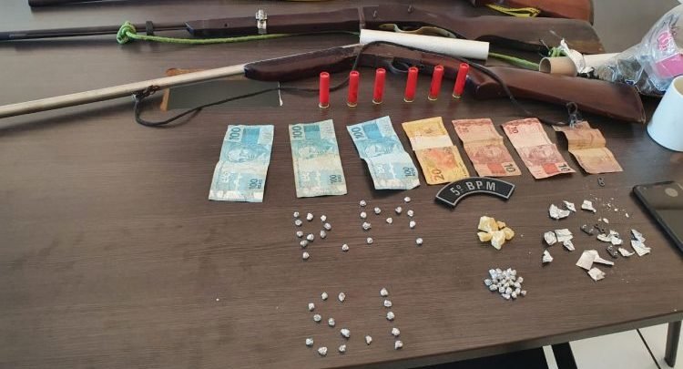 Material apreendido pela Polícia
