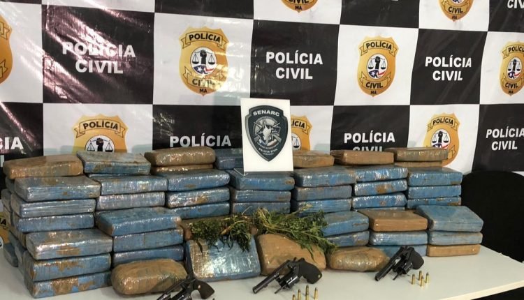 117 tabletes de maconha apreendido pela polícia