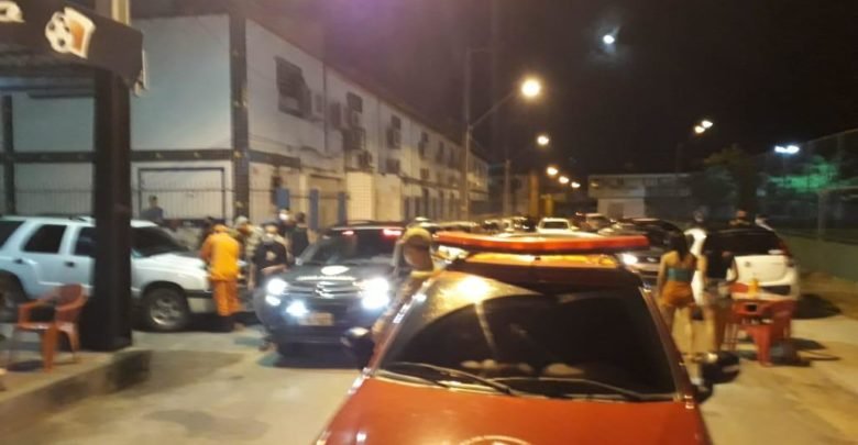 Polícia Civil durante operação