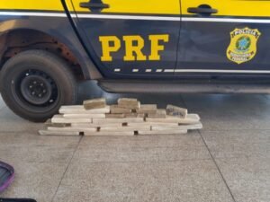 Acusada confessou que tinha ciência do entorpecente na mala