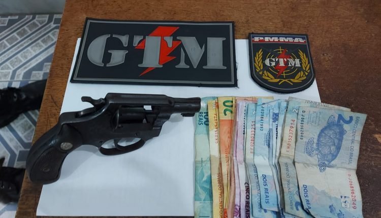 Arma apreendida com suspeito