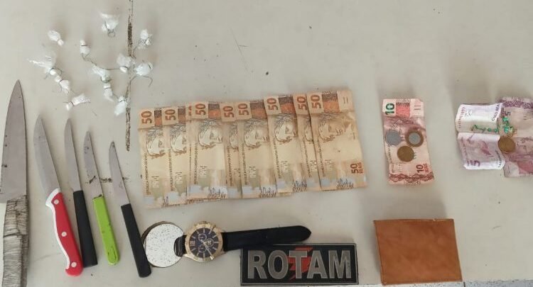 Droga dinheiro e facas