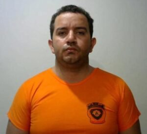 Médico veterinário Daniel Leite está em Pedrinhas