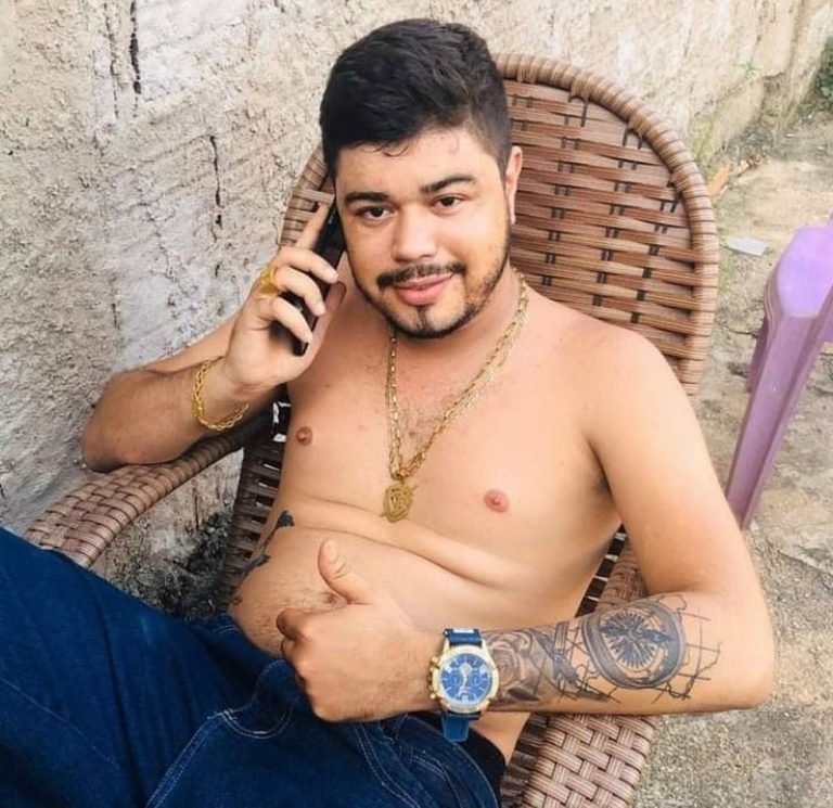 Thiago Soares Araújo foi morto com cerca de quatro tiros na cabeça
