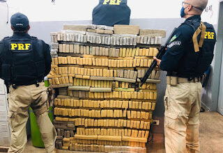 545 tabletes de maconha apreendido pela PRF