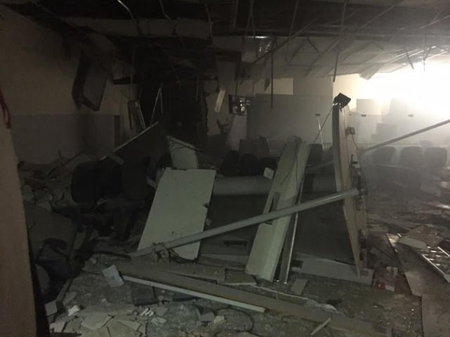 Agência ficou completamente destruída