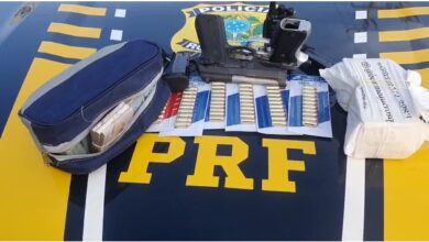 Os dois suspeitos estavam em posse de R$ 100 MIL em espécie e armas municiadas