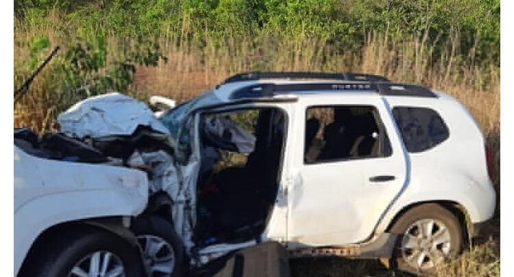 Veículos envolvidos no acidente da BR-222