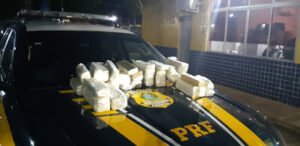 PRF apreende 26 kg de maconha