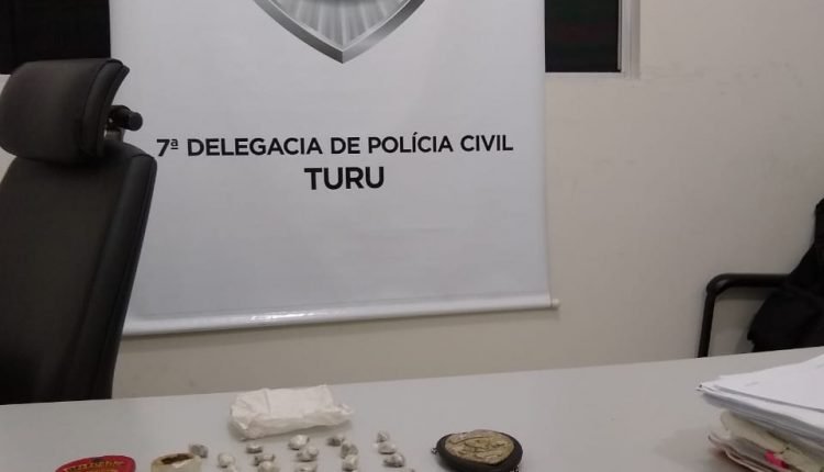 Apreensão de drogas realizado pela 7° Delegacia de Polícia do Turu