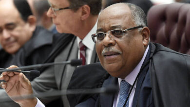 Comissão de juristas debate racismo estrutural na Câmara