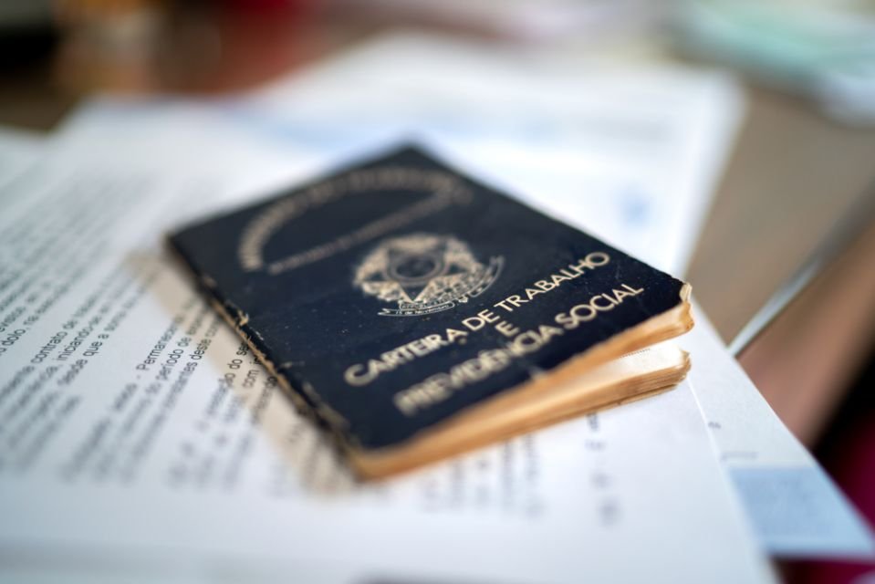 Governo federal planeja reduzir valor do seguro-desemprego