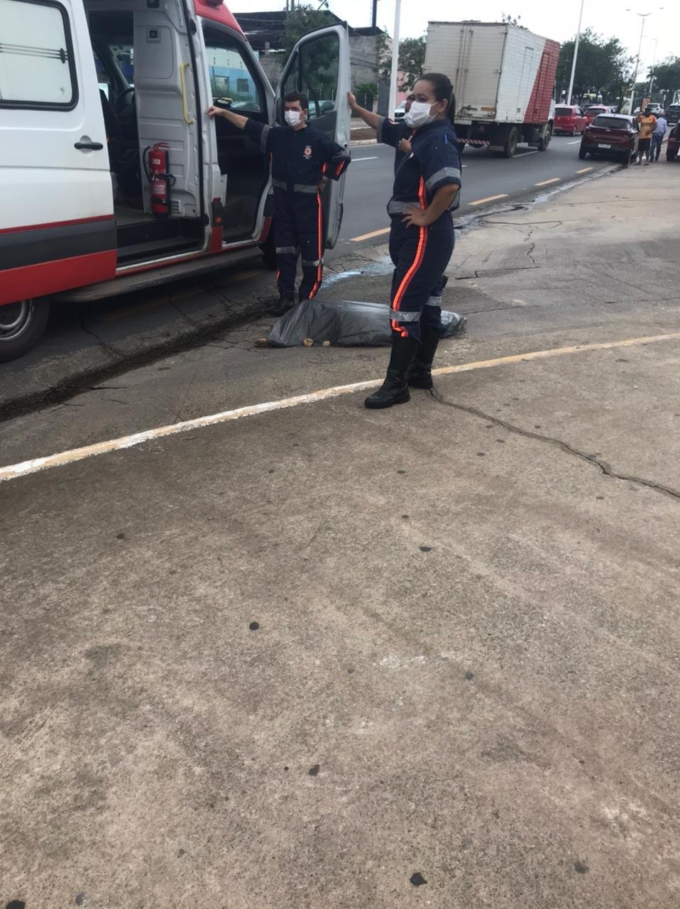Local foi isolado até a chagada da polícia