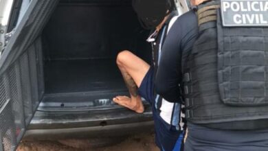 Presos acusados de roubar e furtar veículos