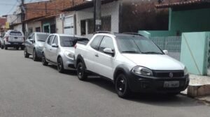 Veículos apreendidos pela polícia 
