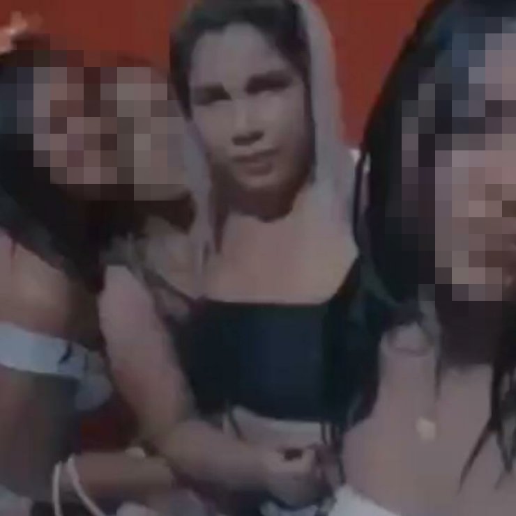 'Loira' é suspeita de ter atraído adolescentes para o local da execução