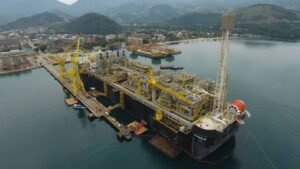 Produção de petróleo da Petrobras cai 2,6% em fevereiro ante janeiro, diz ANP