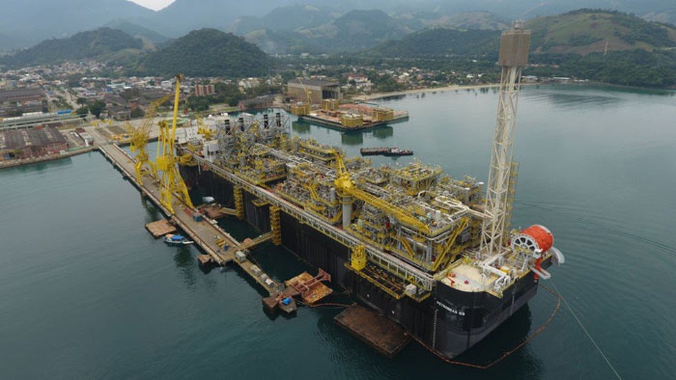 Produção de petróleo da Petrobras cai 2,6% em fevereiro ante janeiro, diz ANP