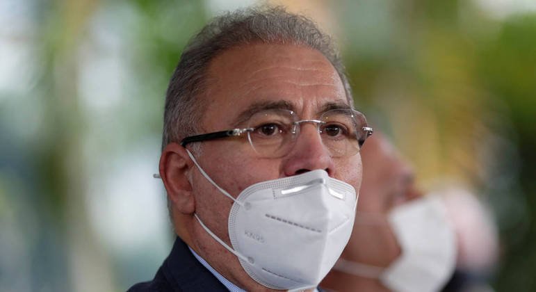 Queiroga autoriza implantação de 685 leitos de UTI para covid-19