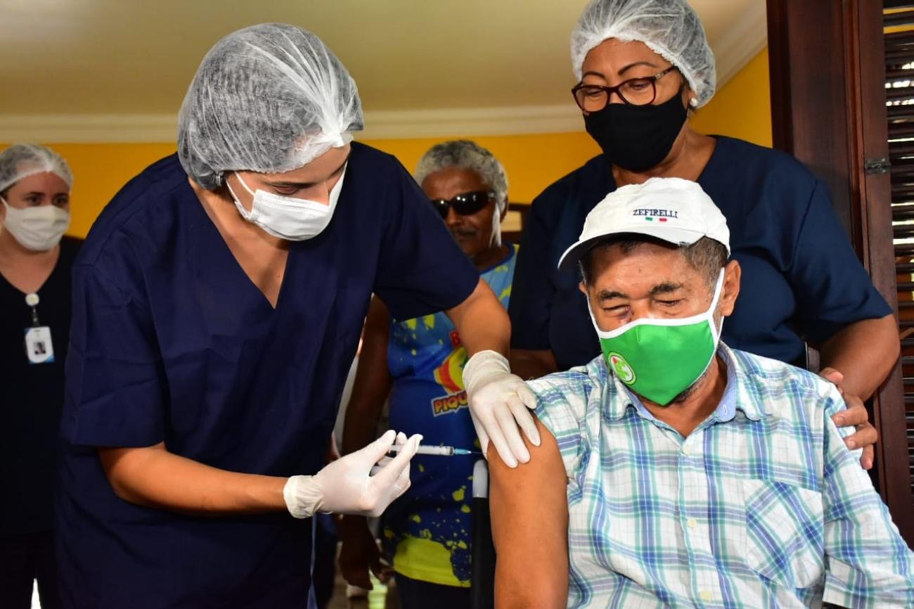 Retomada vacinação de idosos contra a Covid-19 em São Luís