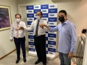 Carlos Brandão confirma filiação no PSDB