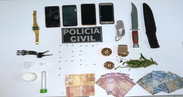 Material encontrado no imóvel do casal delivery