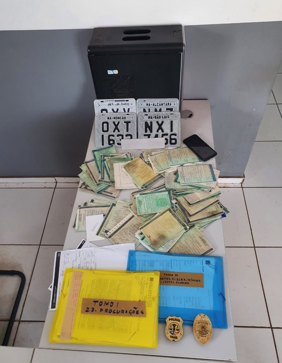 Placas, Notas fiscais e recibos falsos