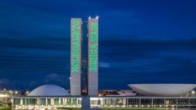 Congresso Nacional será iluminado com frase 'Holocausto nunca mais'