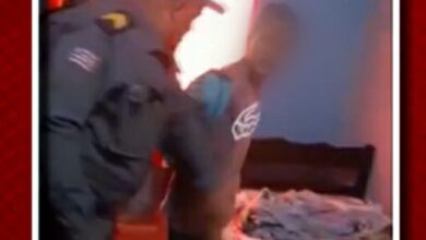 Conhecido como Reco-Reco' foi encontrado escondido dentro de um guarda-roupa (Reprodução)