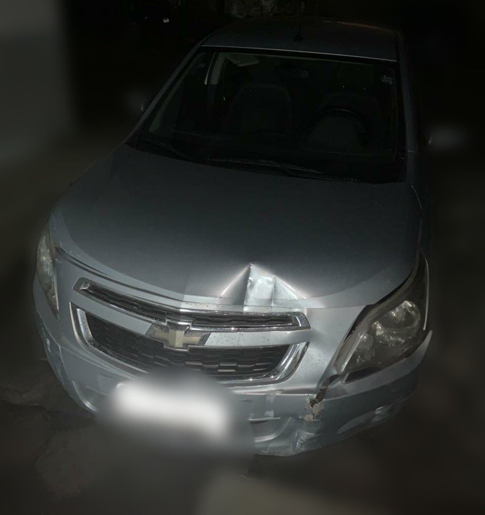 Trio é preso com carro roubado e portando arma de fogo na Grande São Luís