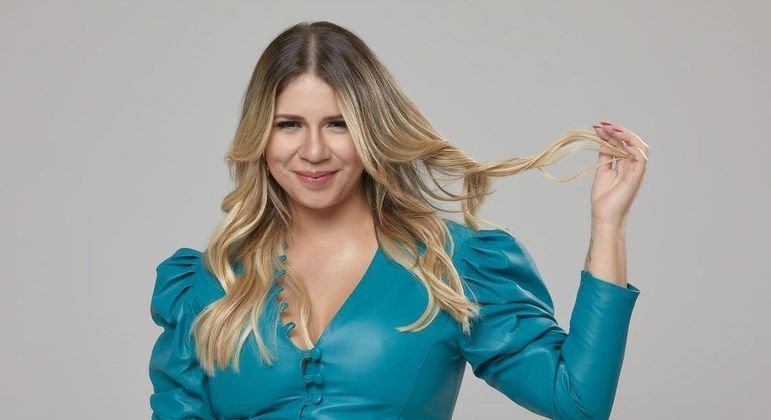Cantora morreu após a queda do avião em que estava, na serra de Caratinga, em MG REPRODUÇÃO/INSTAGRAM