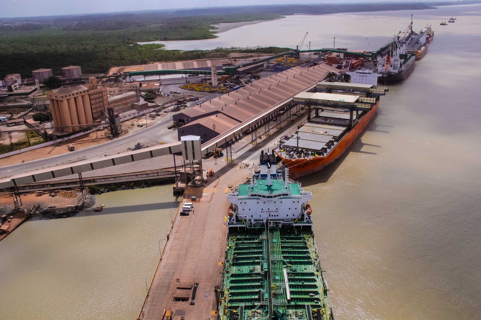 Investimentos aumentam a capacidade de movimentação no Porto do Itaqui.
