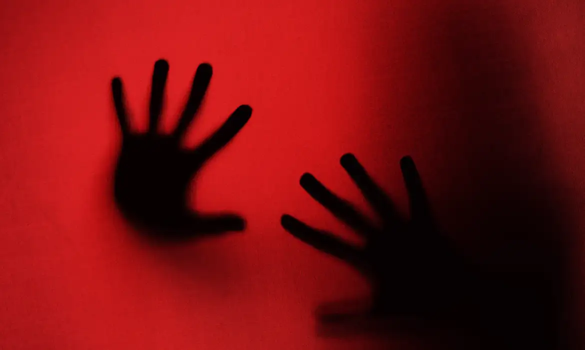 violencia, estupro,