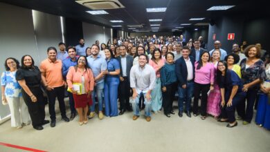 Governo do Estado alinha com educadores metas para educação em 2024